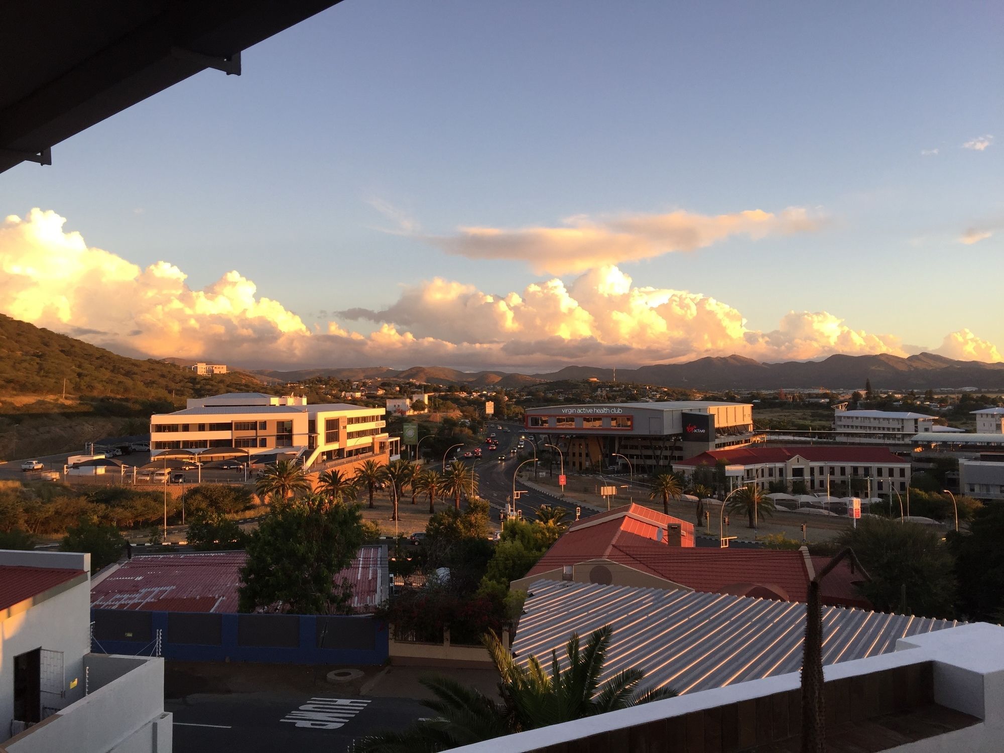 Burg'S View Boutique Hotel Windhoek Eksteriør bilde